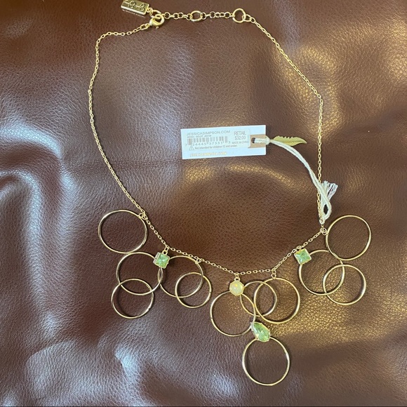 Gold necklace with green and opal stones - Picture 1 of 1